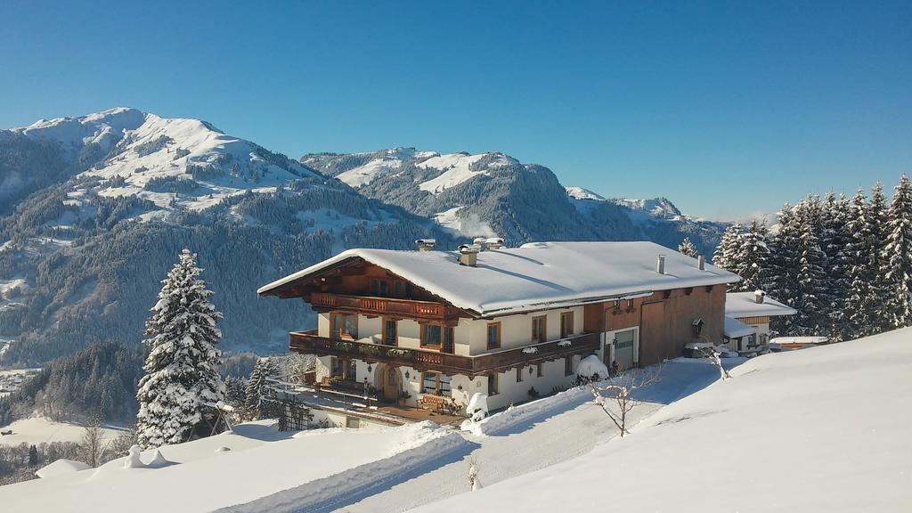 Hof Hamoos Apartment Kitzbuhel Bagian luar foto