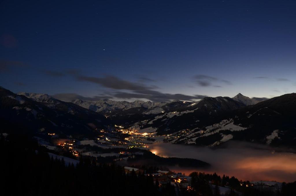 Hof Hamoos Apartment Kitzbuhel Bagian luar foto